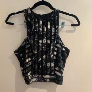 Guess crop top